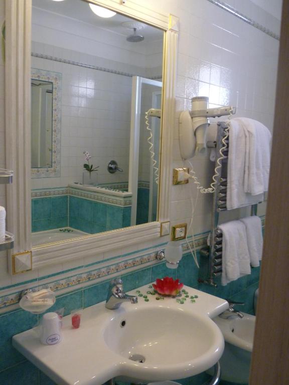 Hotel La Vue d'Or - 3