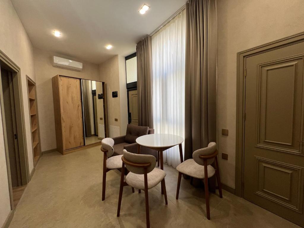 لابی و فضای عمومی Icherisheher Premium Apartments - تصویر ۵