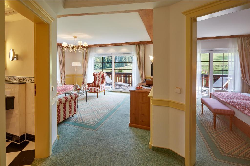 Postel nebo postele na pokoji v ubytování Hotel Kesslermühle