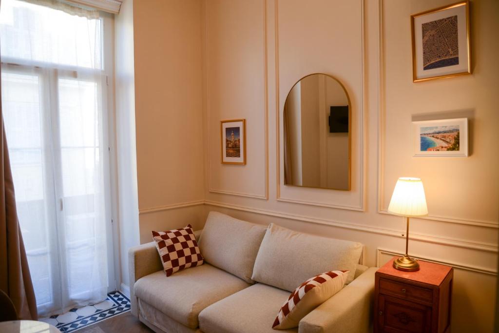 Chic Parisian studio