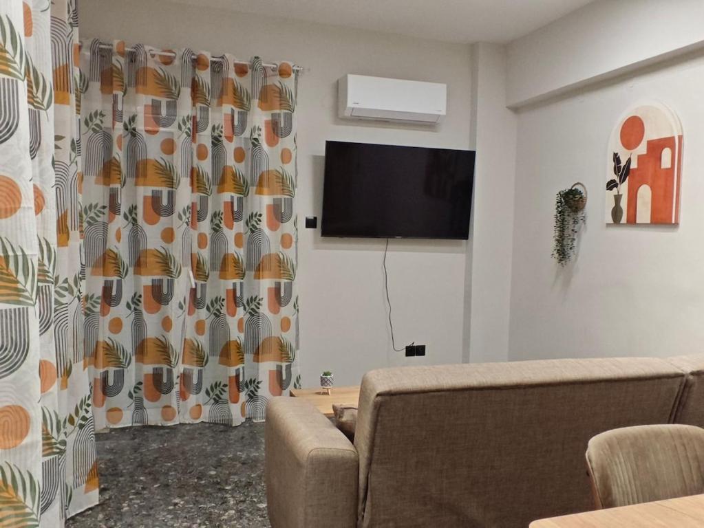 Parea Downtown Apartment - Central Spacious 2BR