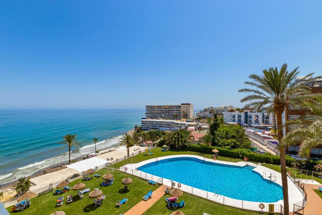 Azure Horizon - Luxury Sea View