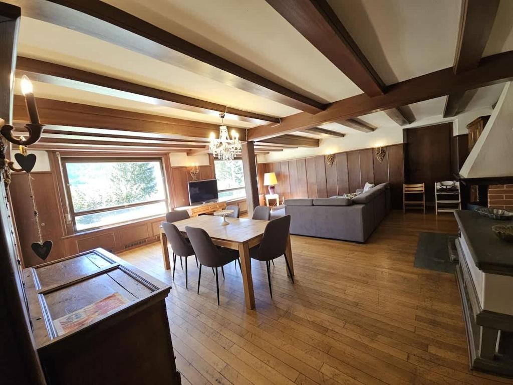 Chalet Weid - Aare Jungfrau AG