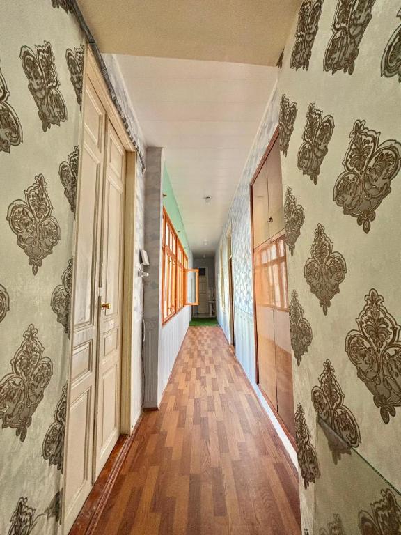 تصویر اتاق‌های Ghani hostel and tourism baku - تصویر ۲