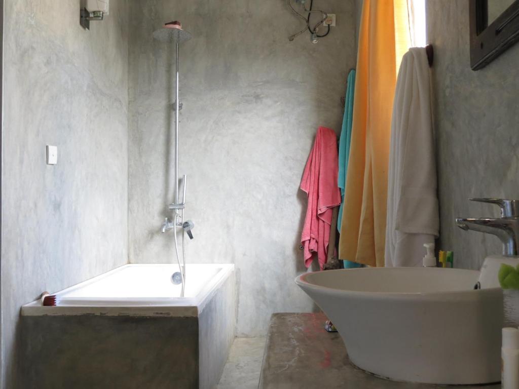 Mountain Wave Hotel and Surfshop - 15