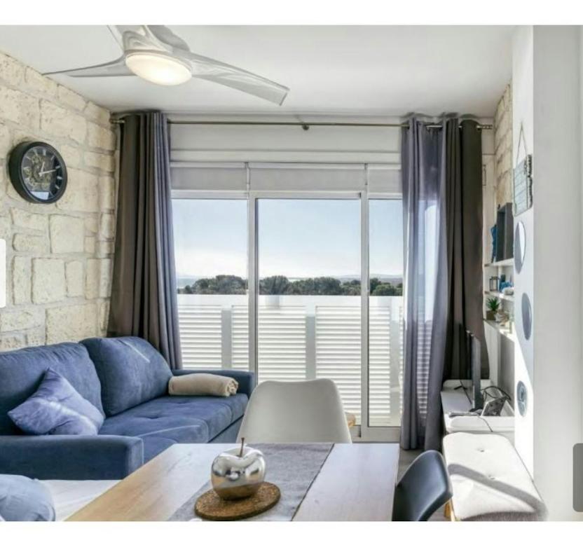 Modern studio by the lake in Empuriabrava - 30m² - Superb view