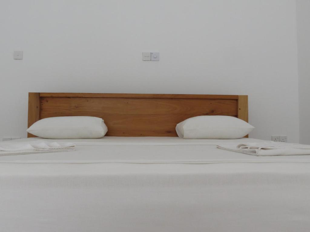 Mountain Wave Hotel and Surfshop - 2