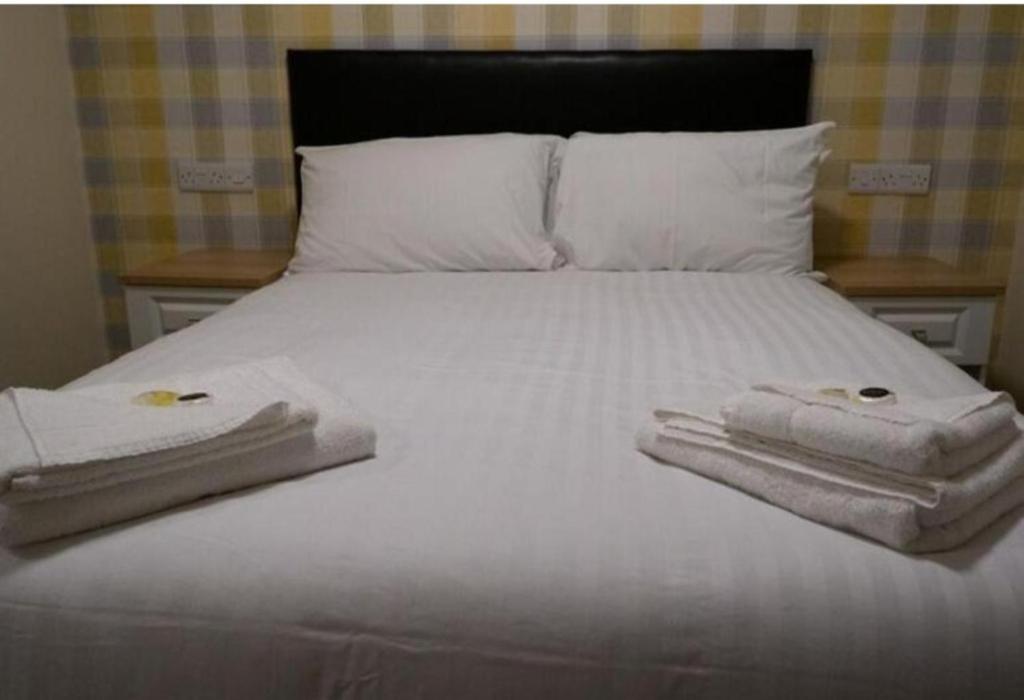 The Aston Inn - 