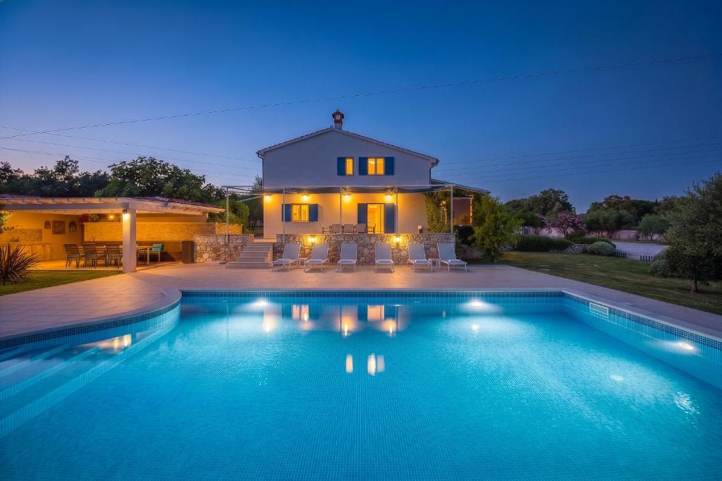 Villa Tanga