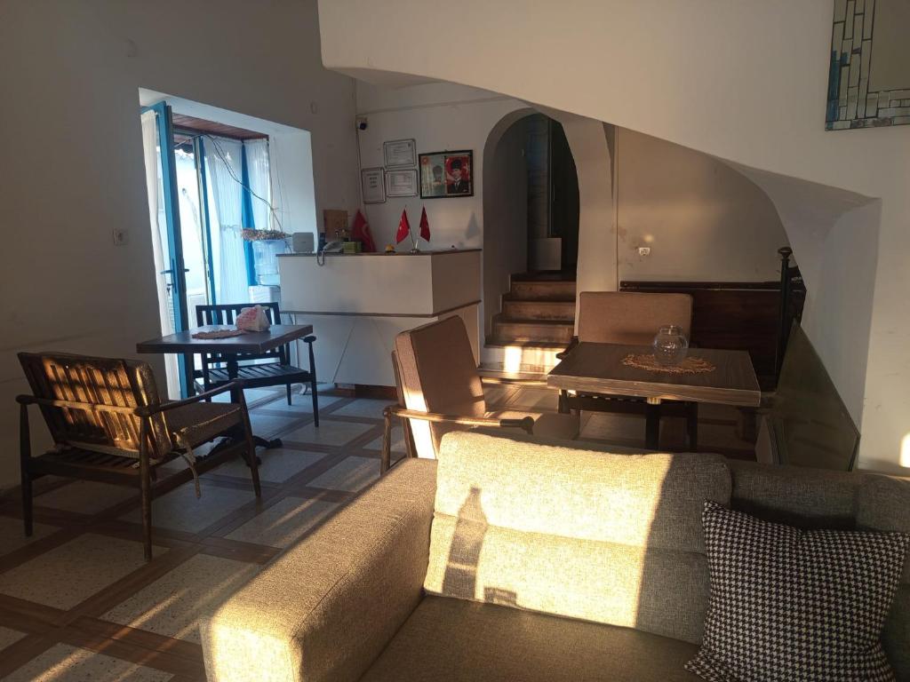 Foto 3 de Okan Ali Gürsoy Otel