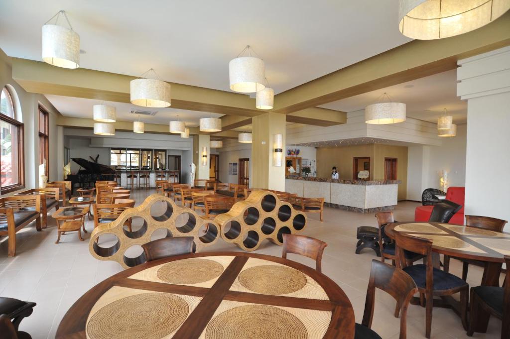 Restaurace v ubytování Xenios Possidi Paradise Hotel