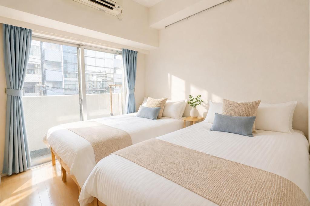 401Room, 5 mins walk from JR Kinshicho North Exit!Near Asakusa & Sky Tree!! The house is on the 4th floor with an elevator convenient transportation There is a balcony