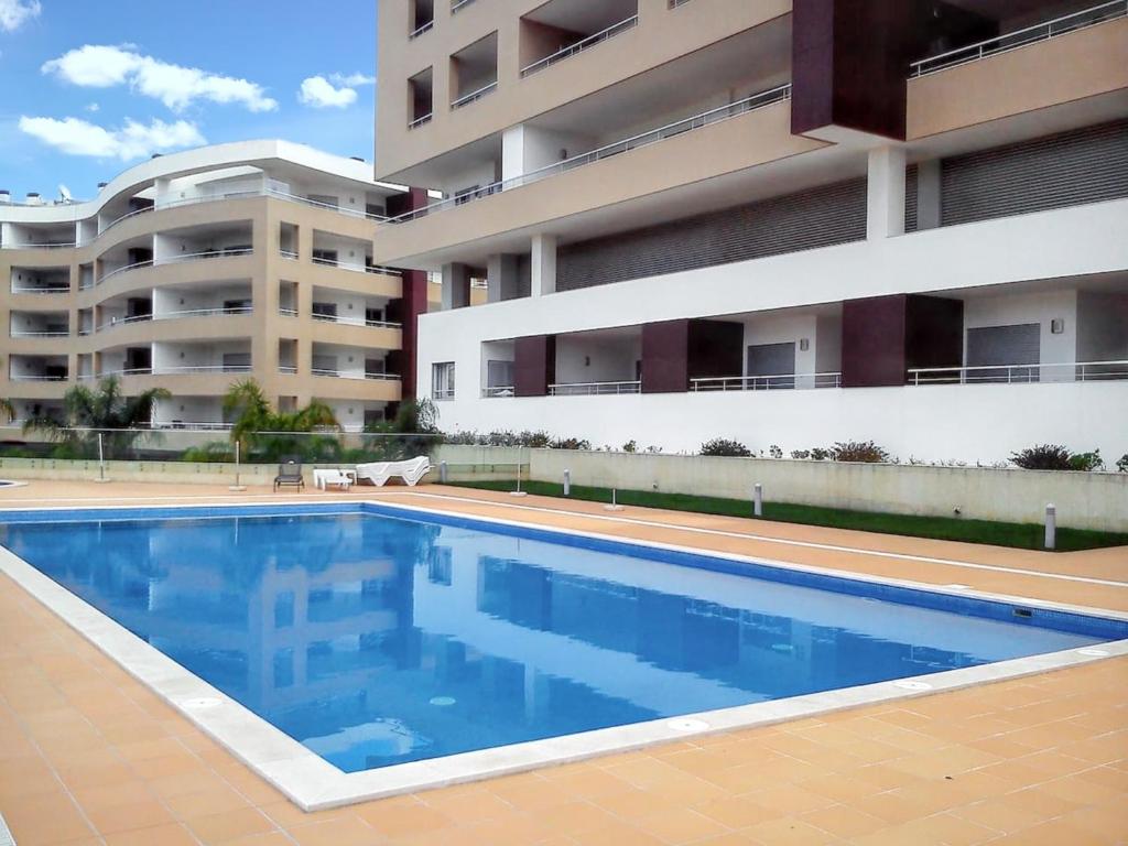 Modern Apartment in Lagos + Pool