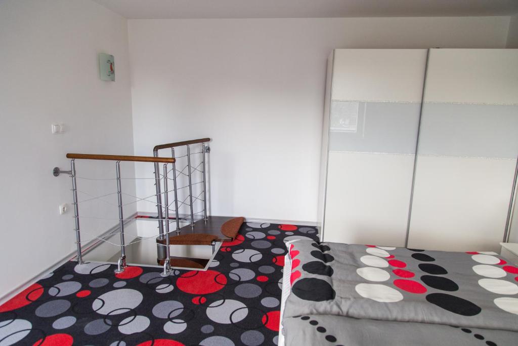 Apartments Ema - Apartment - Ground Floor