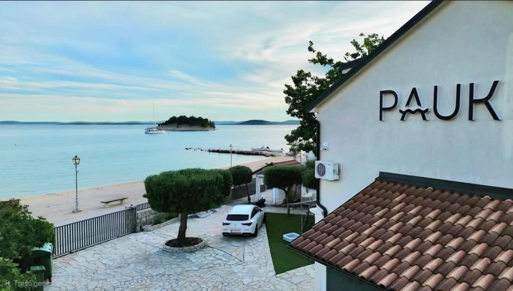 Apartments Pauk