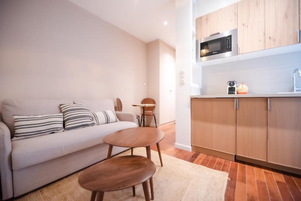 Lovely Parisian Flat -Prime Location, 7th District