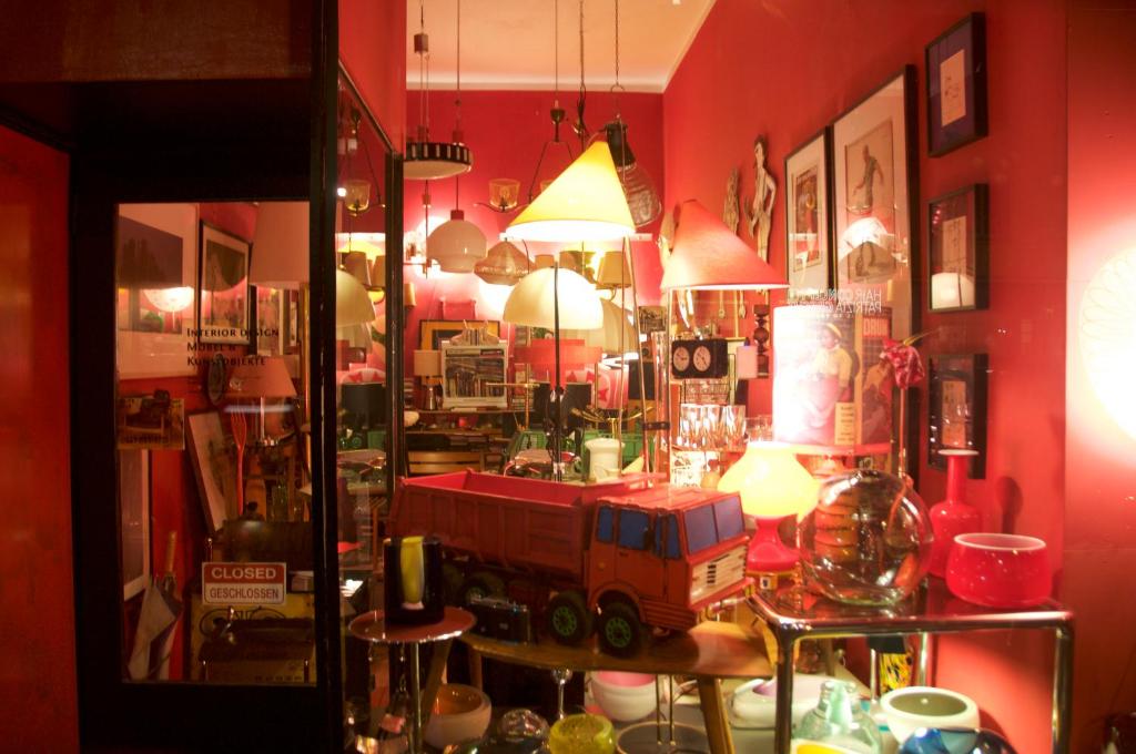 Afbeelding uit fotogalerij van Balcony Oasis Operastreet in Wenen