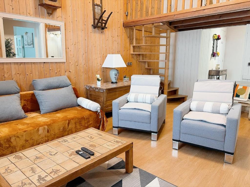 Cozy apartment, gym, heart of Cité