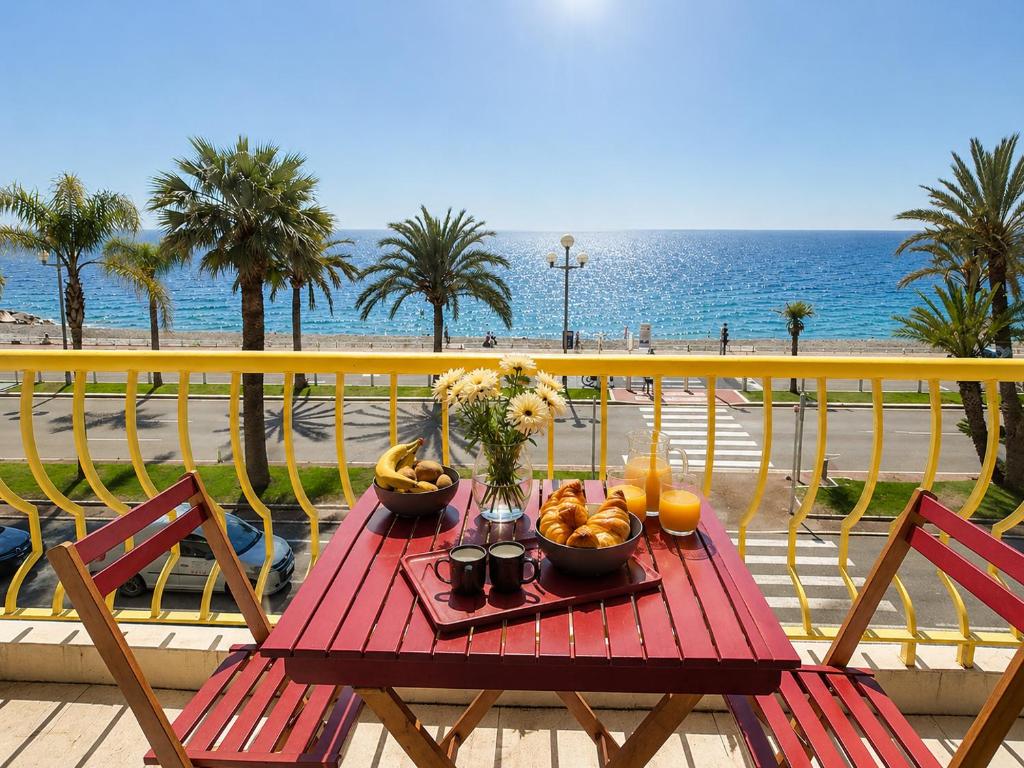 "Le Sundeck" by EnjoyNice, terrace, seaview and air conditioning