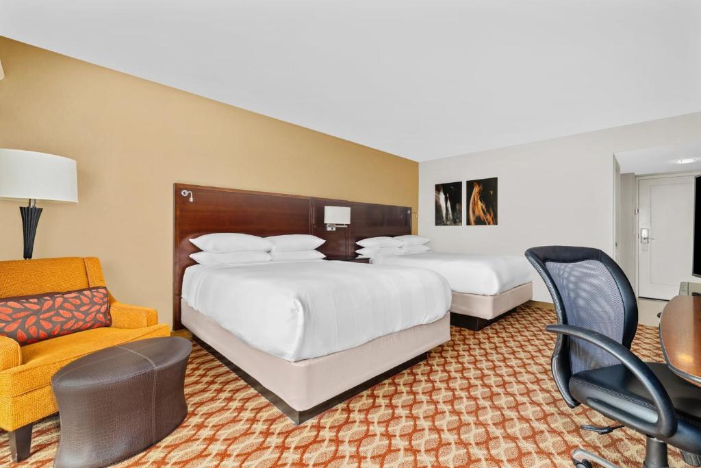 Marriott Louisville East - 