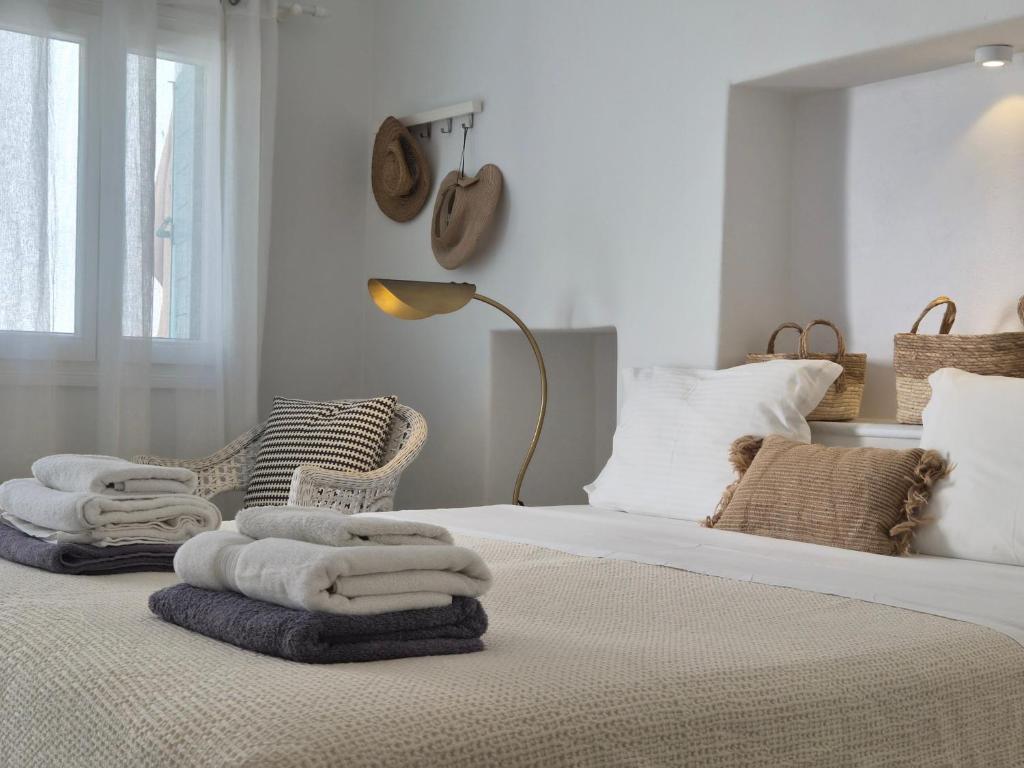 Naousa's Melody Family Suite