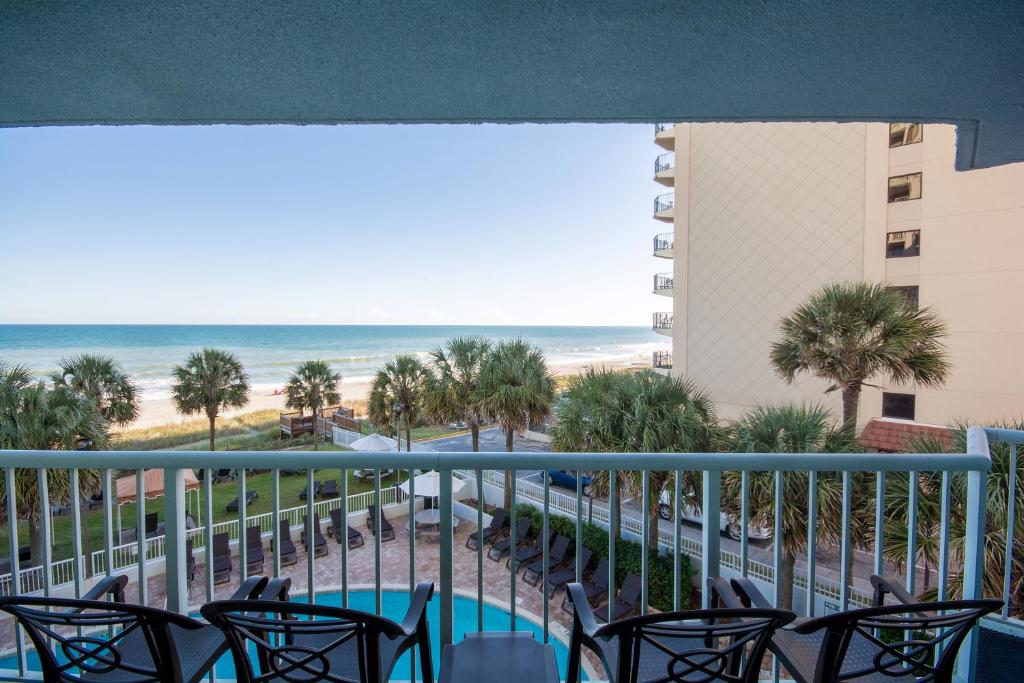 The Strand - A Boutique Resort - 