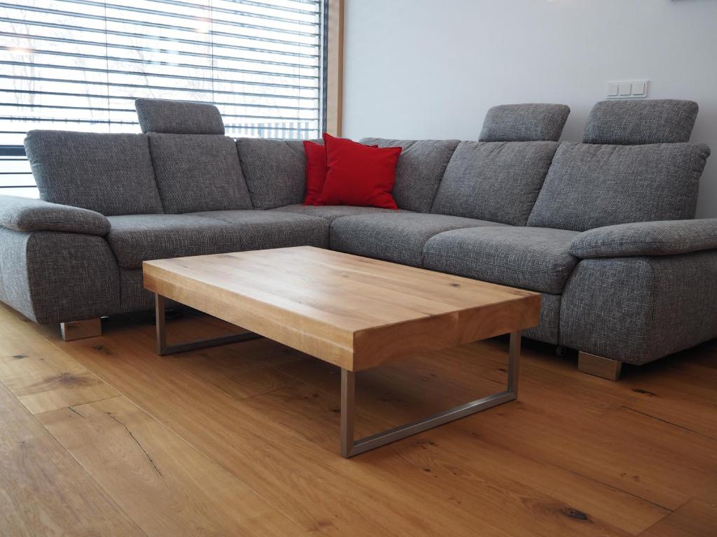 A seating area at Apartment Smaragdblick Wildkogel