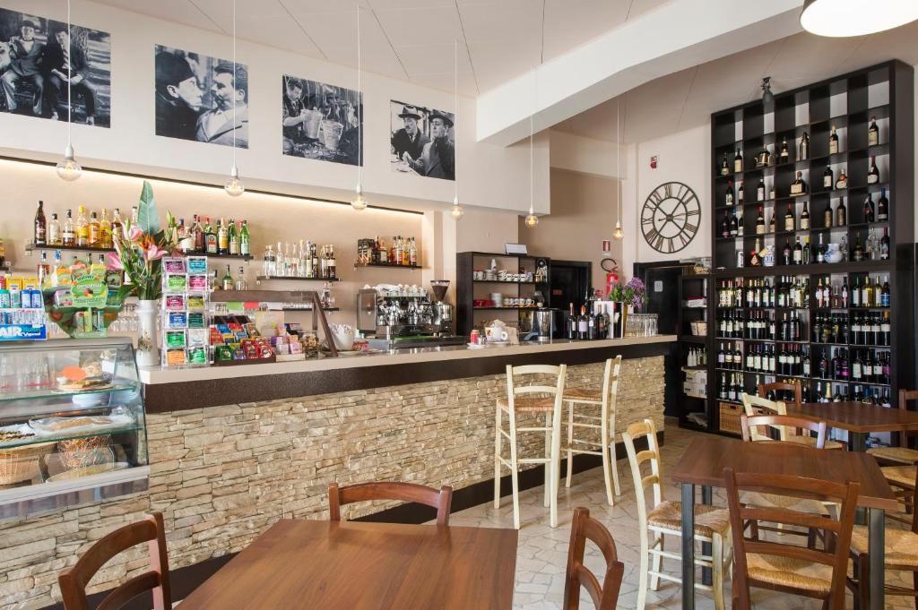 Lounge nebo bar v ubytování Albergo Colonna