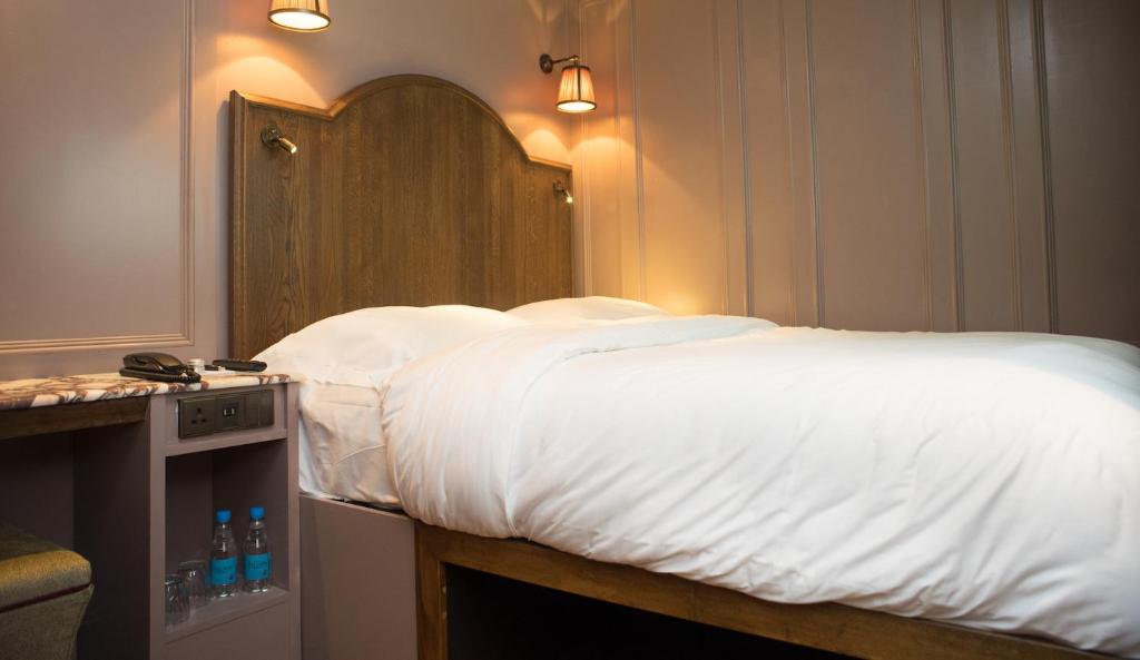 
Mimi's Cosy Room Without Window
