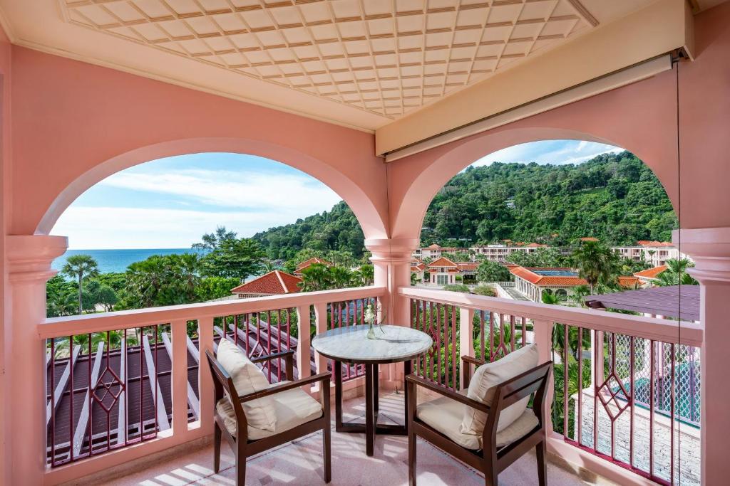 Centara Grand Beach Resort Phuket - Chambre De Luxe Premium - Lit King-Size