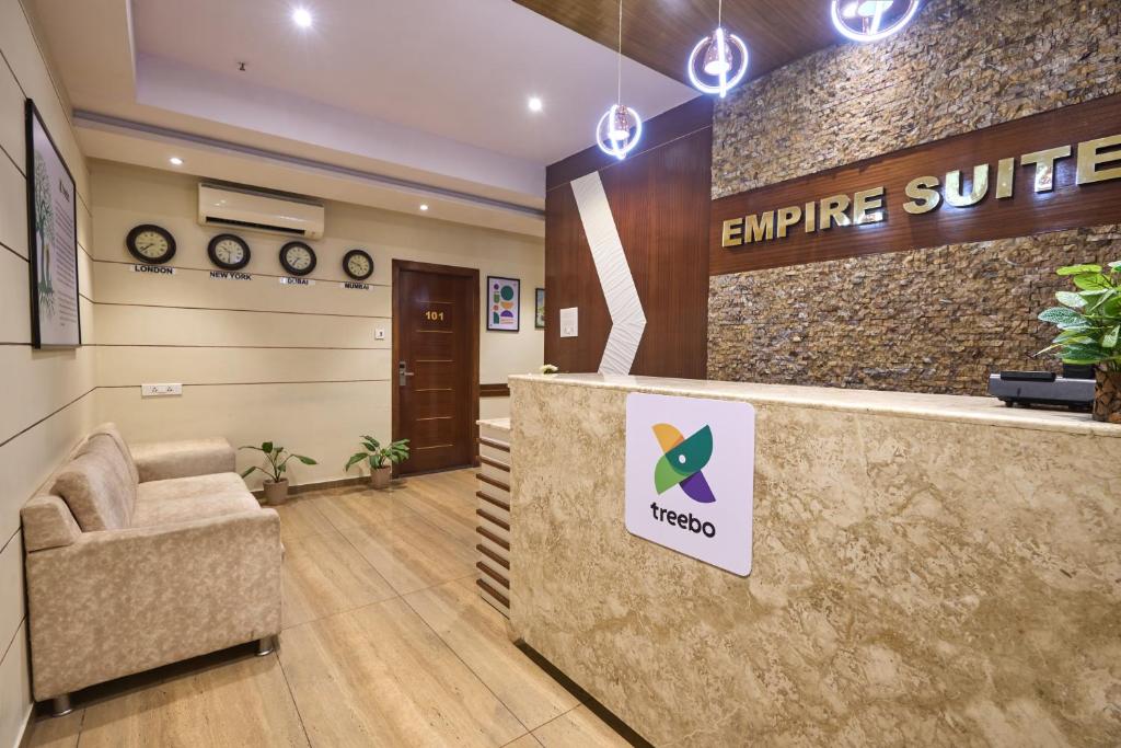فضای داخلی Treebo Empire Suite در بمبئی - تصویر ۳
