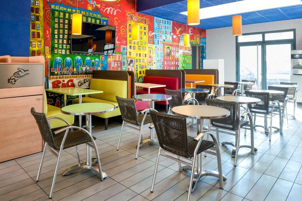 Ibis Budget Lyon Centre - Gare Part Dieu - Resim 24