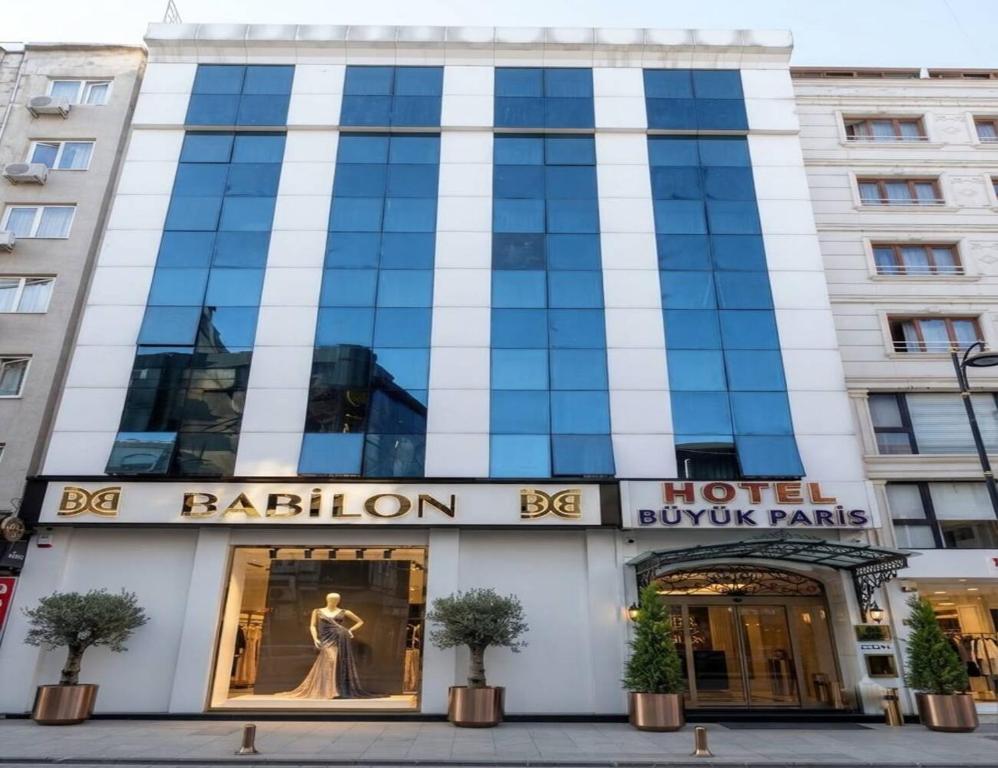 Hotel Buyuk Paris در استانبول