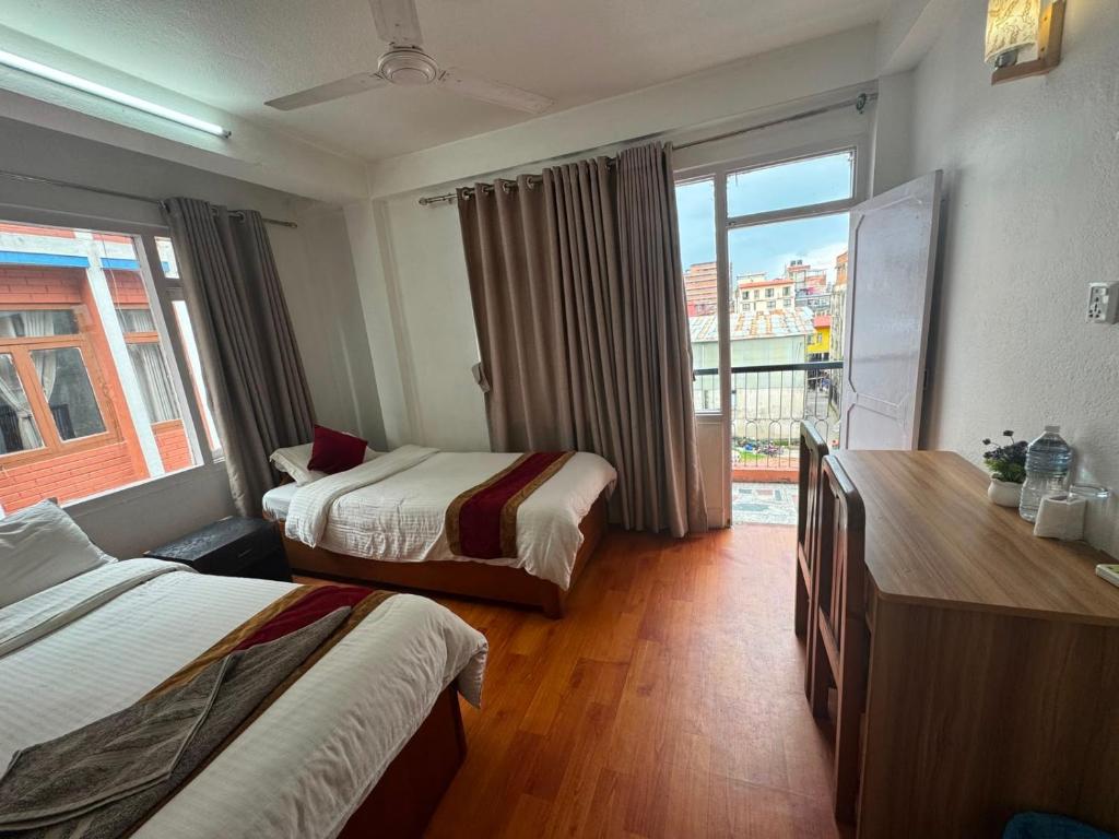 Om Tara Guest House Pvt Ltd - Camera Doppia Con Bagno Privato