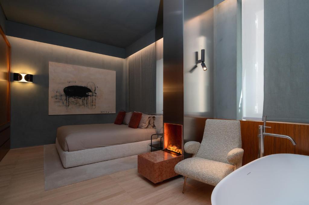 Lanterna Collection