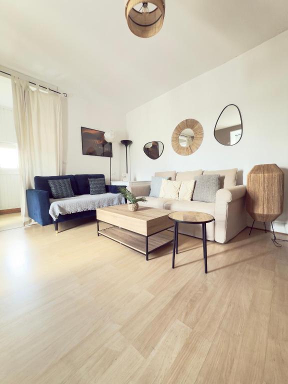 Chic Parisian Studio Grands Boulevards Bourse