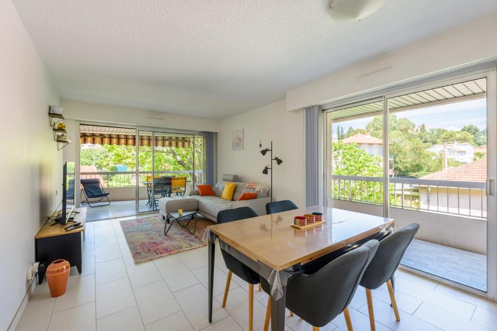 Lovely cosy nest close to the centre of Cannes