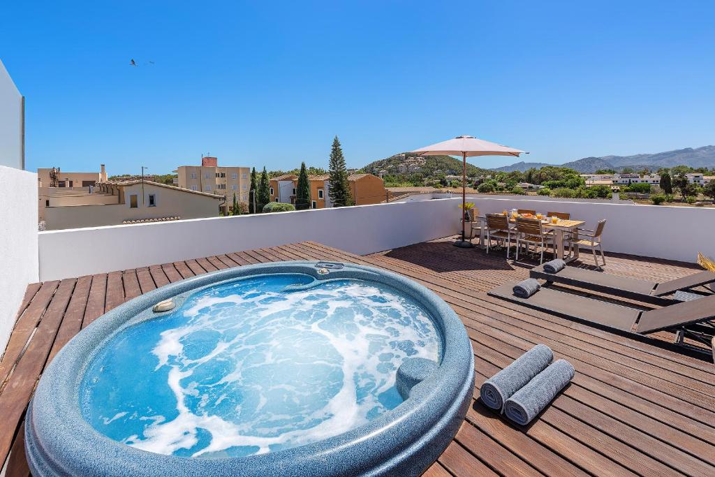 Penthouse Rosas 1C