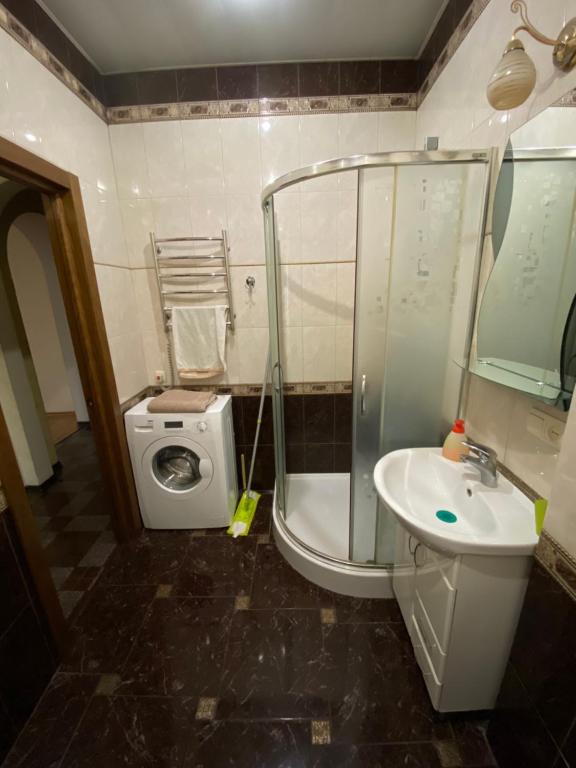 Losk apart bilia shpytaliu nyzkyi poverkh photo 3