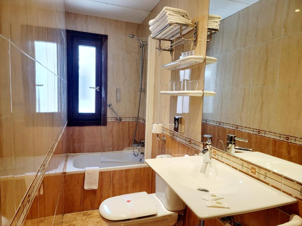 Hotel Monarque Costa Narejos - Tweepersoonskamer Op De Bovenste Verdieping