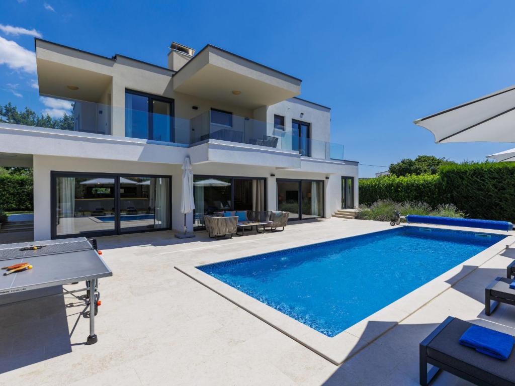 Villa Frani by Interhome