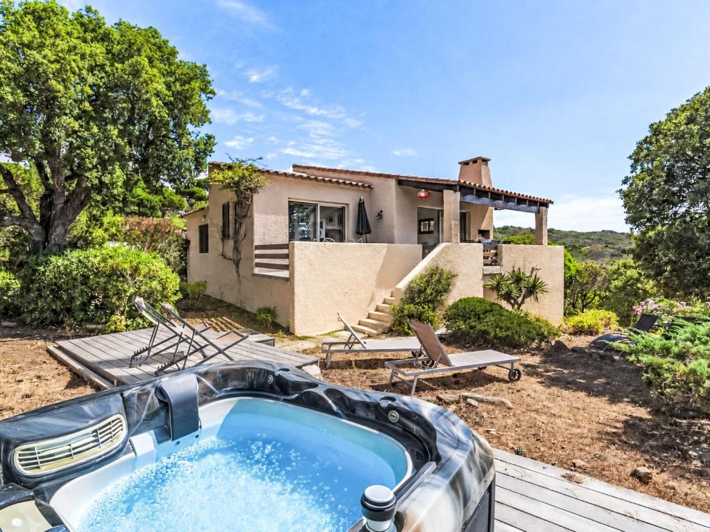 Holiday Home Mare Serena by Interhome