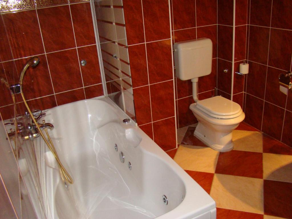 Koupelna v ubytování Hotel Vila Ariston