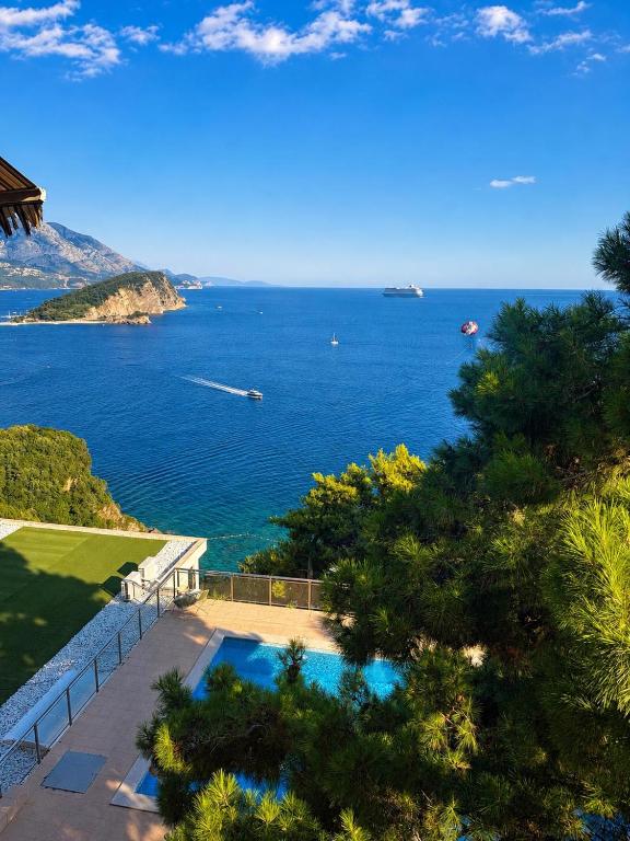 a view of the ocean from a house at Vista Marre Vidikovac in Budva