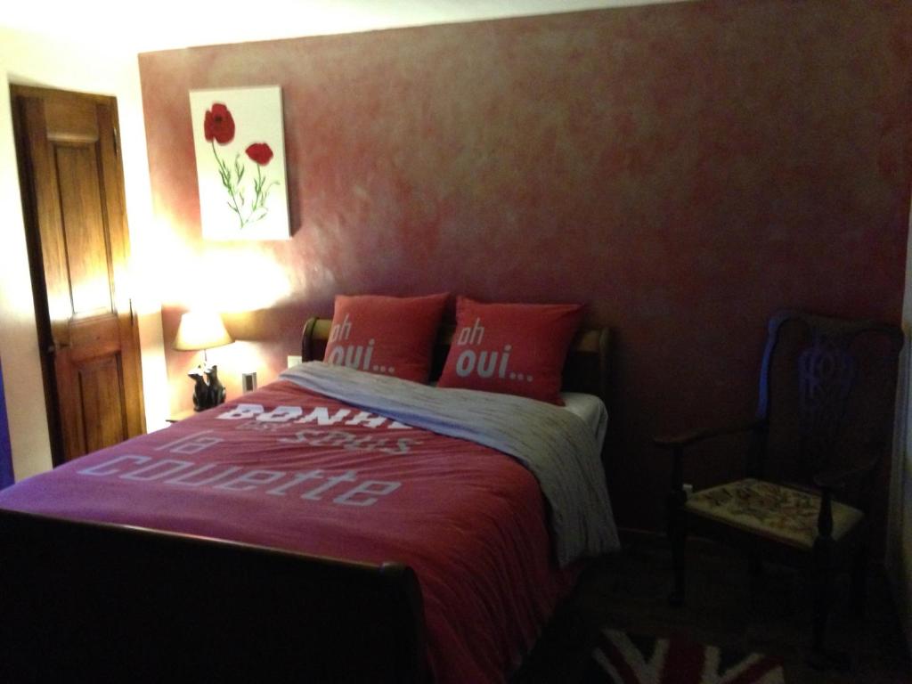 Postel nebo postele na pokoji v ubytování B&B L'Estuve provencale