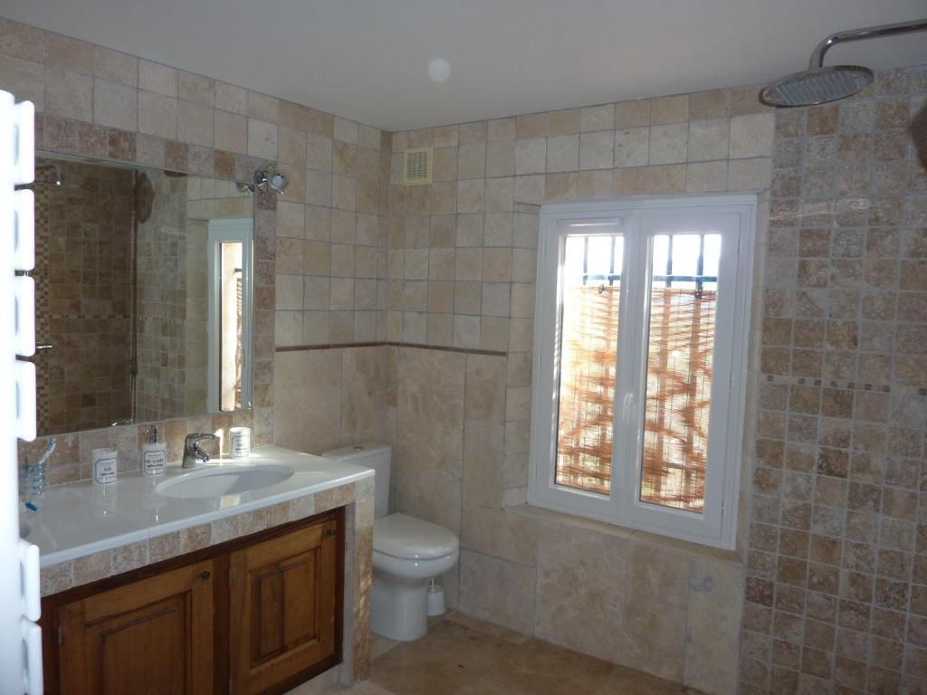 Koupelna v ubytování B&B L'Estuve provencale