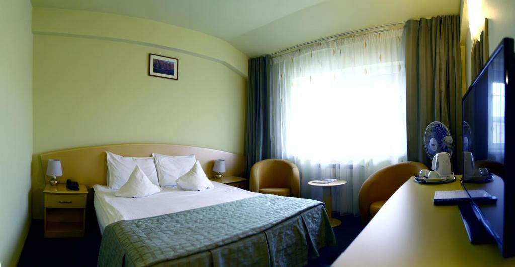 Eurohotel - Chambre Simple 3 *