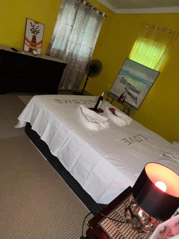Gallery image of Waterfront Bungalow in Lucea