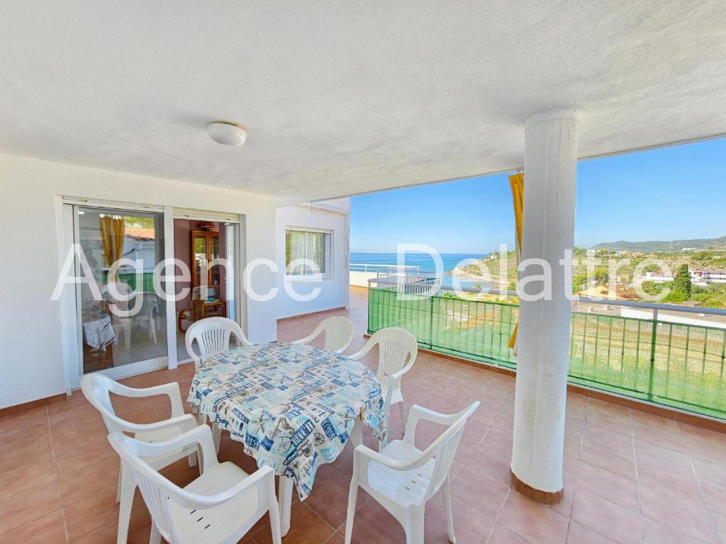 Appartement 2 Chambres avec Climatisation et Piscine à Peniscola