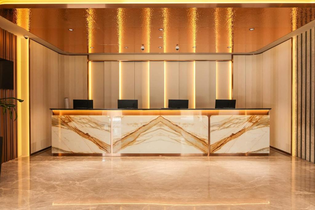 فضای داخلی Newly Renovated - Days Inn by Wyndham Singapore Novena در سنگاپور - تصویر ۳
